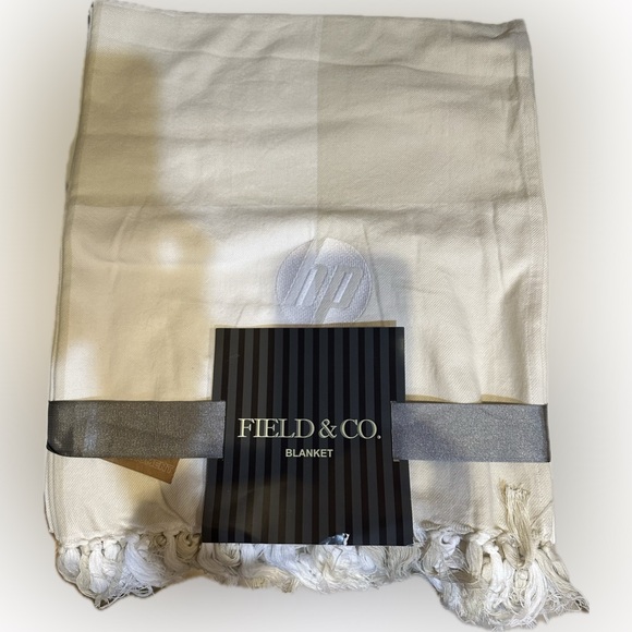 FIELD & CO IVORY PLAID HP LOGO 100% ORGANIC COTTON LIGHT BLANKET 60”x 70” THROW - Picture 3 of 10